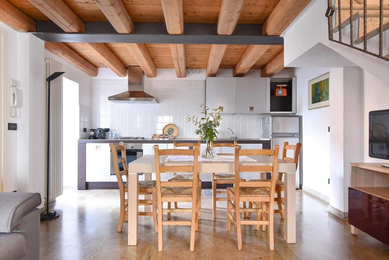 Calaone Wondeful Duplex Apartment Con Parcheggio X4 Baone Buitenkant foto